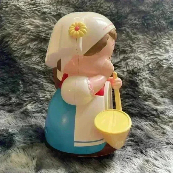 Vintage Citizen Alarm  Clock Child with Swiss Horn Very Loud Alarm 6 1/2" tall - Picture 5 of 17